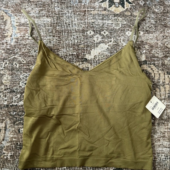 NWT Anthro Renna Seamless Vneck - Picture 3 of 5